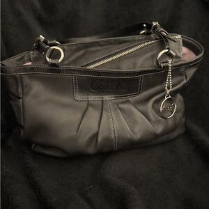 COACH Handbag Soft Black Leather Pleated East West Gallery Tote M0972-F13759